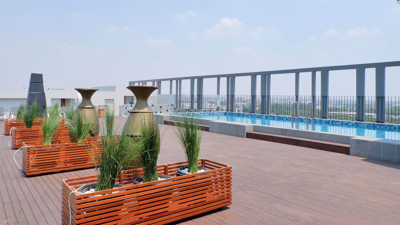 Swiss-Belinn Cikarang Kültér fotó