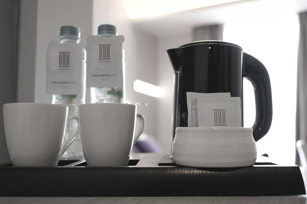 Swiss-Belinn Cikarang Kültér fotó