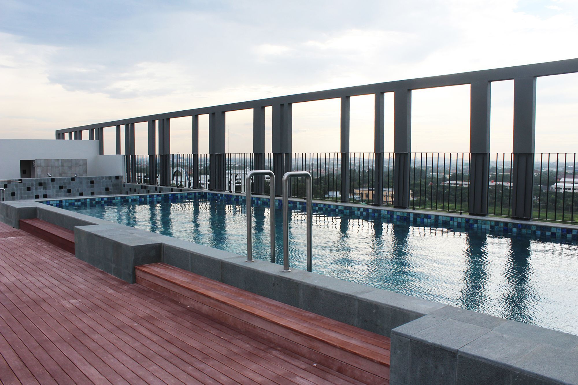 Swiss-Belinn Cikarang Kültér fotó